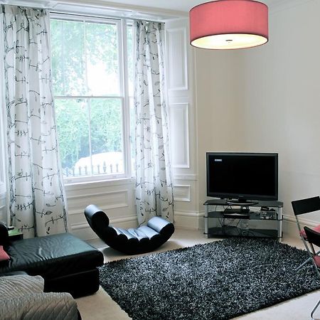 Westbourne Terrace Apartment ลอนดอน ภายนอก รูปภาพ